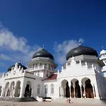 Grand Emperom Hotel Mitra Reddoorz